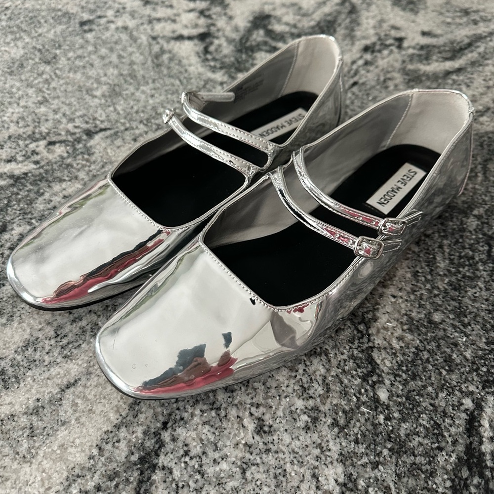 Size 10 Steve Madden Maryjanes